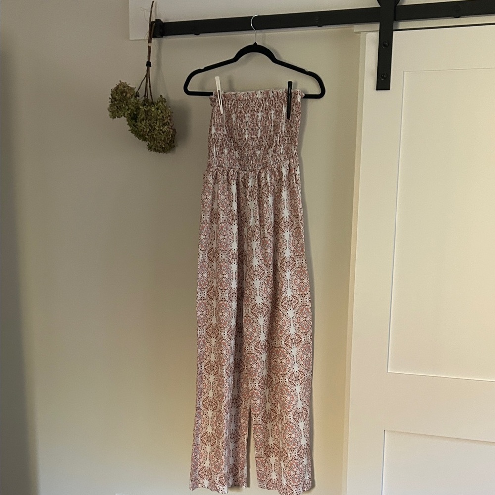 SHEIN Red and White Patterned Jumpsuit